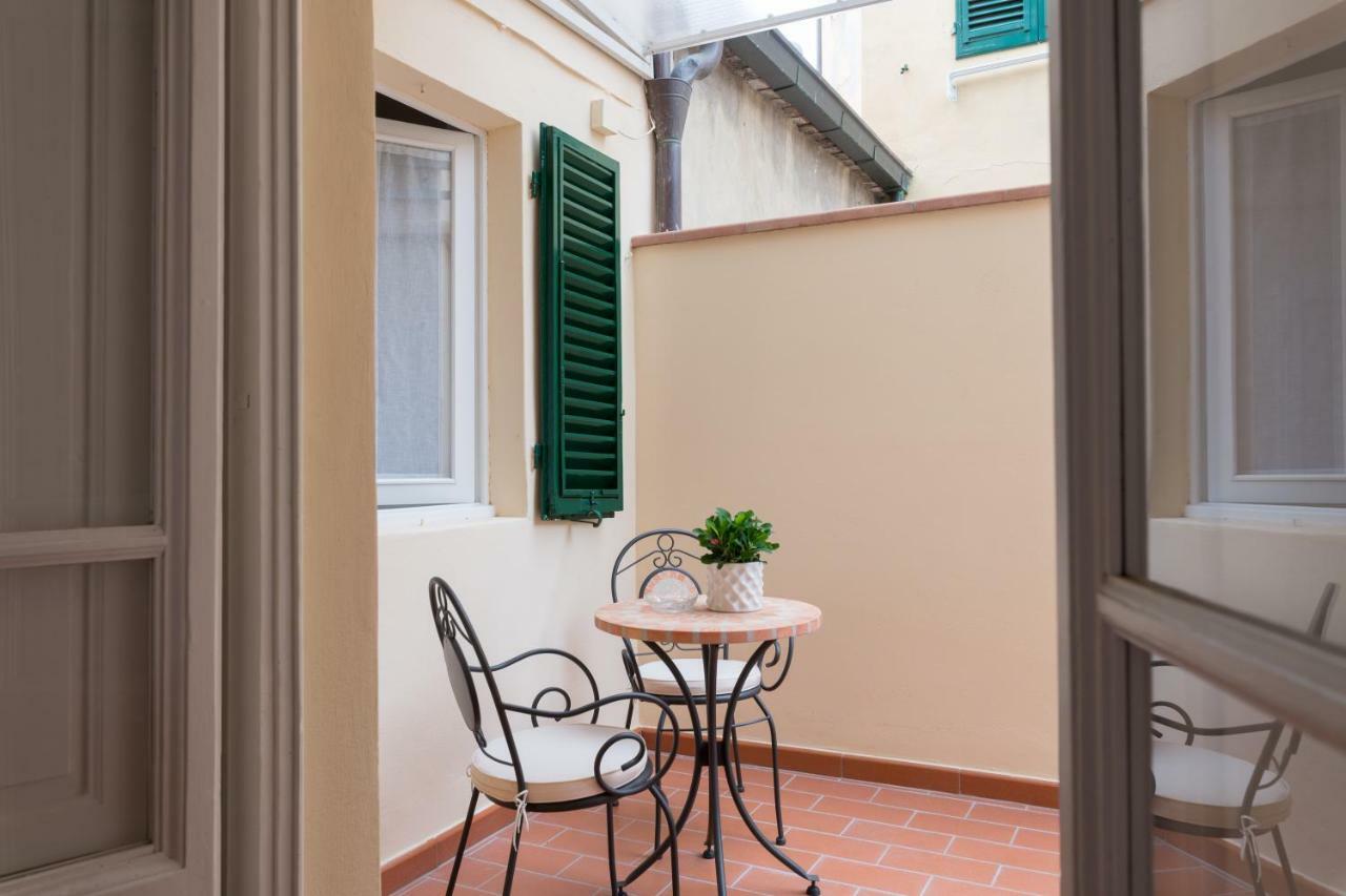 Datini Apartment Prato  Exteriör bild