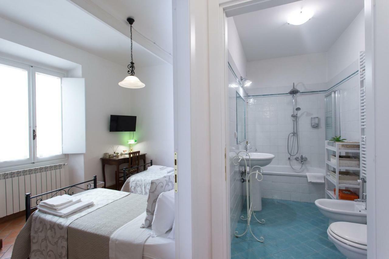 Datini Apartment Prato  Exteriör bild