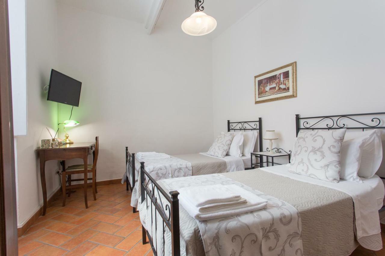 Datini Apartment Prato  Exteriör bild