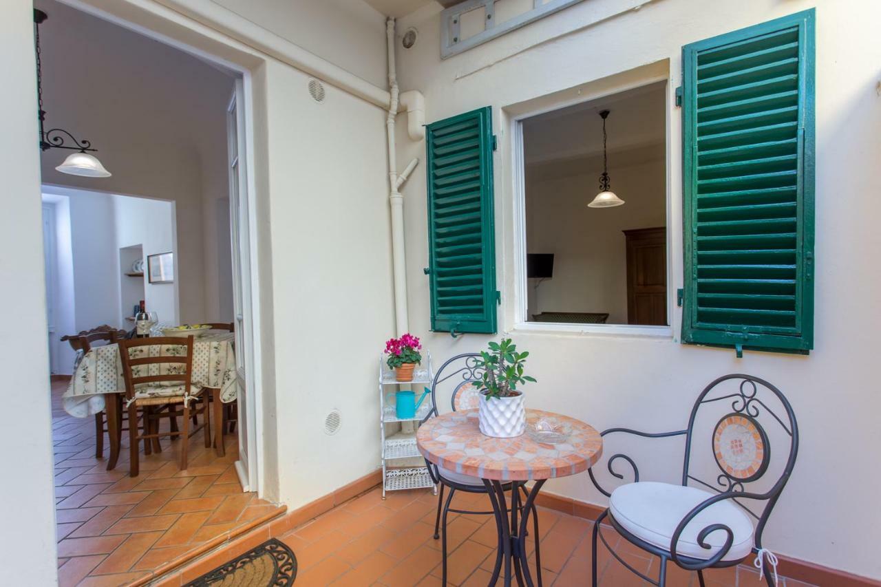 Datini Apartment Prato  Exteriör bild