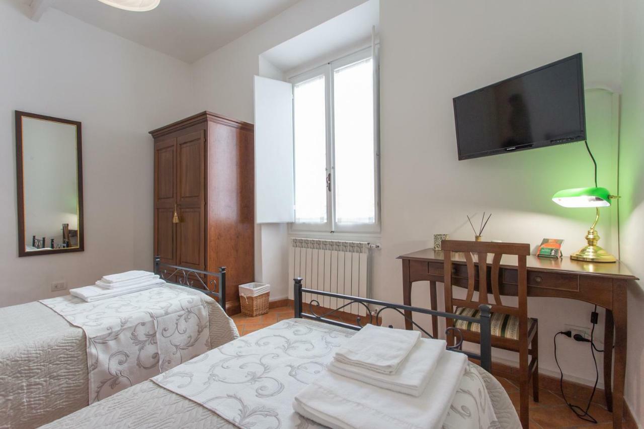 Datini Apartment Prato  Exteriör bild